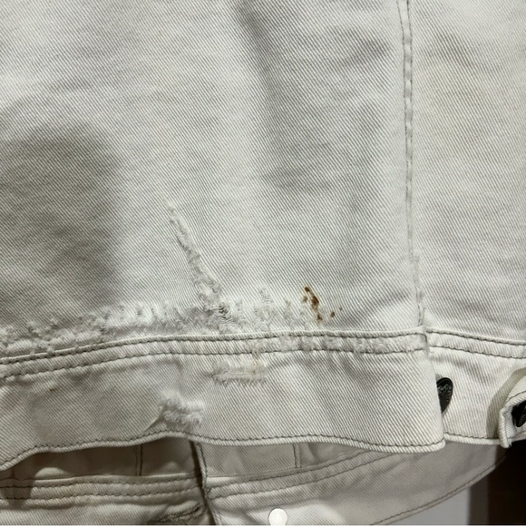 FREE PEOPLE White Distressed Denim Jacket in Women's Size Small - Picture 5 of 9